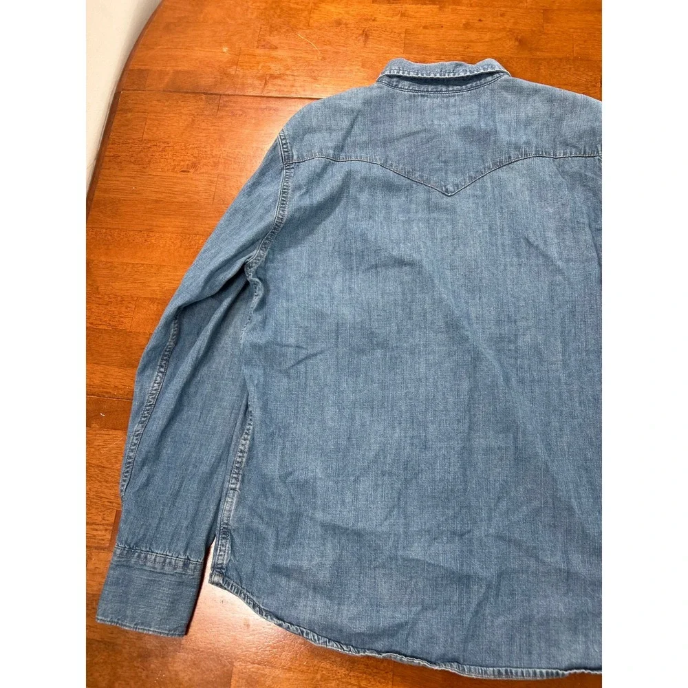 Levis good clean